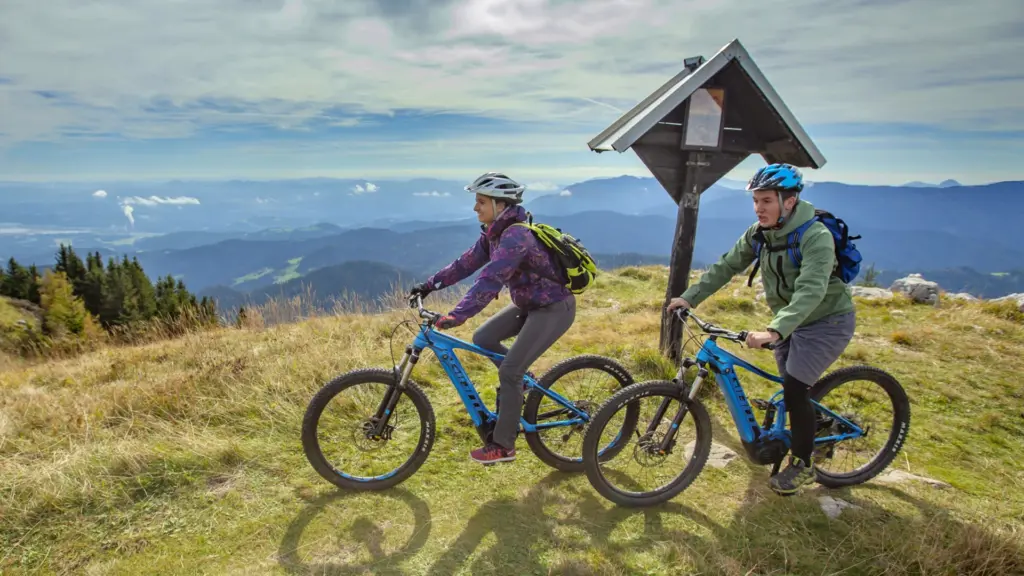 SSTT Skischule Tuxertal Bike Tour Guide Berge